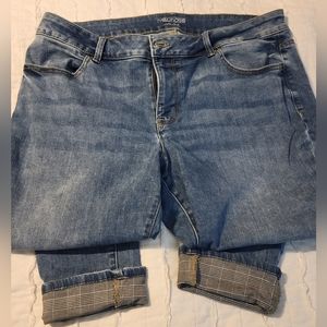 Cuffed Jeans 20W